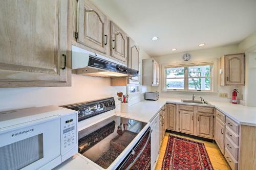 Serene Freeport Cottage On Harraseeket River!