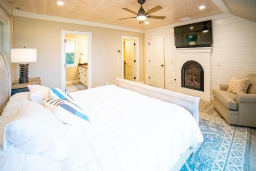 Ocean Front, Beach Access, New Build, Game Room
