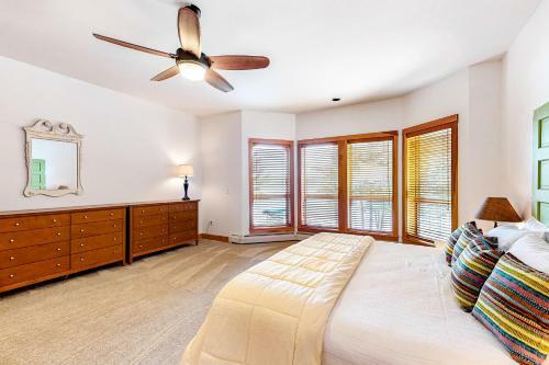 East Toddy Lodge
