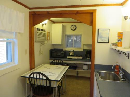 Hotel Elmwood Motor Court