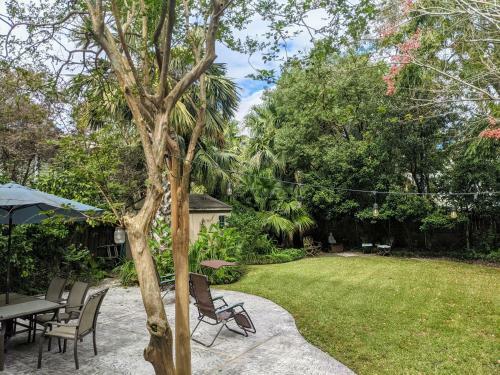 Courtyard Hideaway