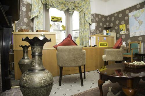 Hostal Ashfield Hotel