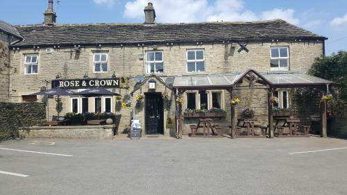 Posada The Rose And Crown