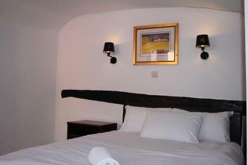 Posada The George Hotel