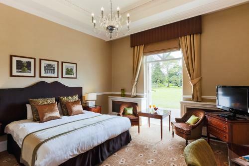 Down Hall Country House Hotel