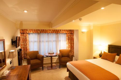 Hotel Stirrups Country House