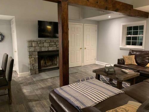 Pleasant Hills Farm Guest House