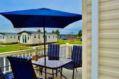 Stunning Luxury 6 Berth Caravan Tattershall Lakes