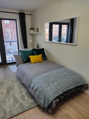 Fantastic Centrally Located 1 Bed Apartment