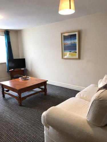 Inviting 2-bed Apartment In Derry
