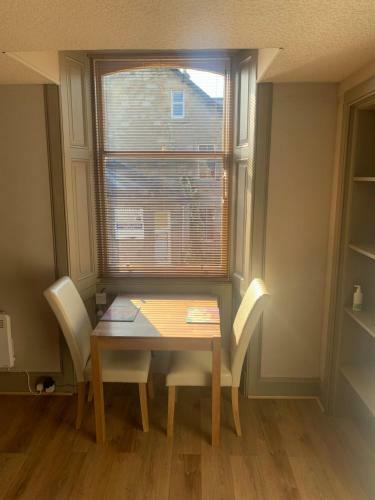 Immaculate 1 Bed Apartment In Pitlochry Scotland