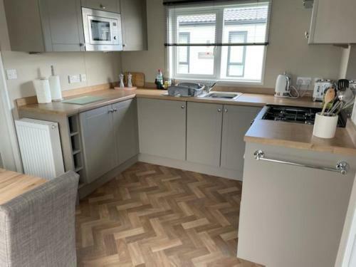 Abingdon 31 Lodge With Hot Tub