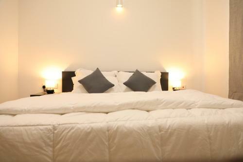 Impeccable 2-bed Apartment In Astoria- Colombo 3