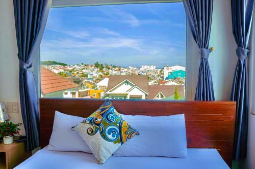 M?c Y�n Hotel