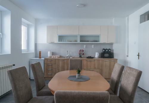 Gerardus Apartmani