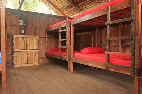 Hostal Hakuna Matata Ecolodge