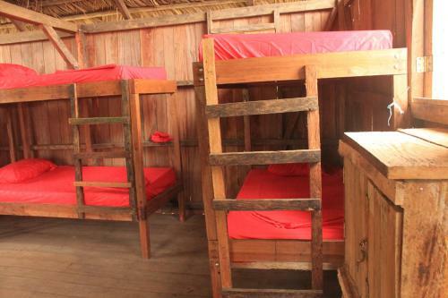Hostal Hakuna Matata Ecolodge