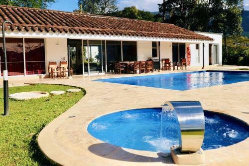 Villa La Oculta Country House