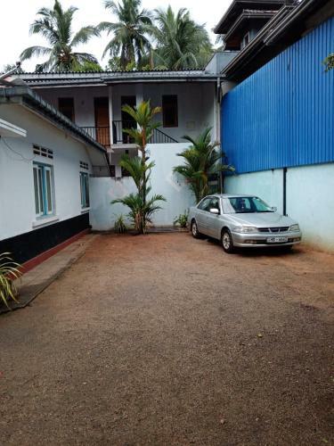 Hostal Sanalee Guest
