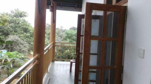Hostal Habarana Lotus