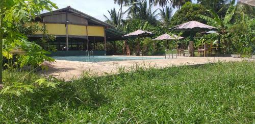 Hotel Hasthi Lake Resort