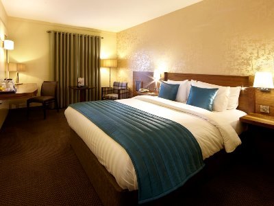 Cedar Court Hotel