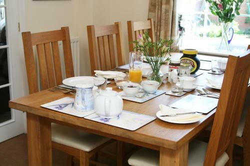 Hostal Hanwell House