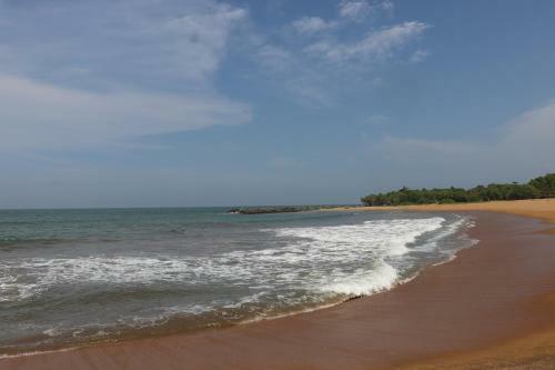 Oreo Beach Hotel Kalutara