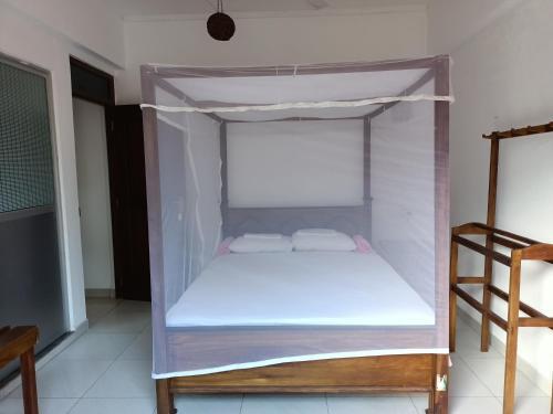 Hostal Way Point 3