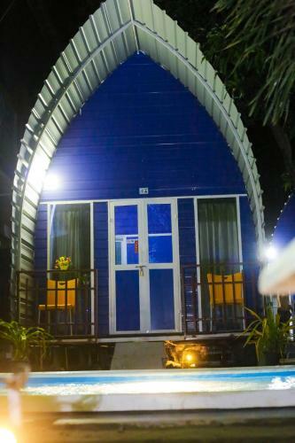 Hostal Airport Residence Inn
