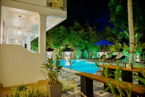 Hostal Villa De White Sambur