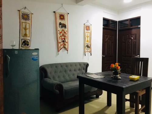Bed & Breakfast Hotel B&p Hikkaduwa