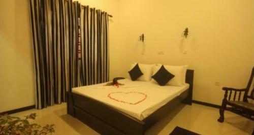Hostal Ebony Garden