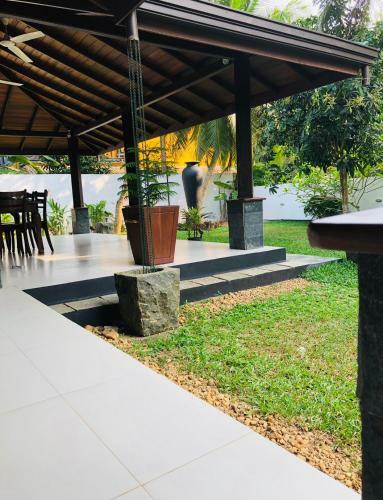 Hostal Ebony Garden