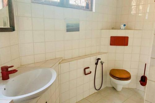 Refresh Villa