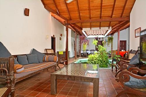 Wardhana Villa