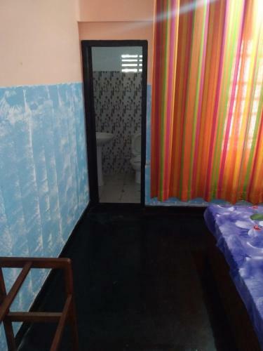 Hostal Real Rich Hotel