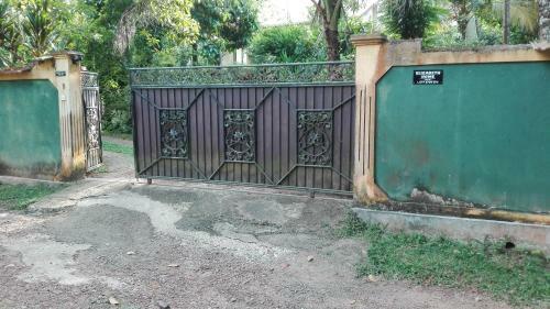 Elisabeth Home Hikkaduwa