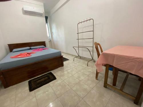 Hostal Grand White Hotel