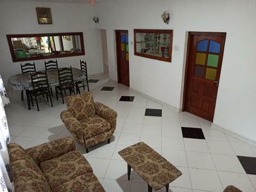 Kandy Drive Group Stay