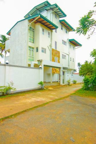 Hotel Onaro Beach View
