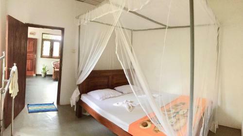 Hostal Surfing Waves Madiha