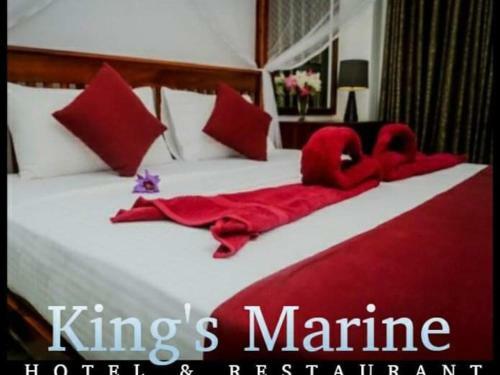 Hostal Kings Marine Sk Town