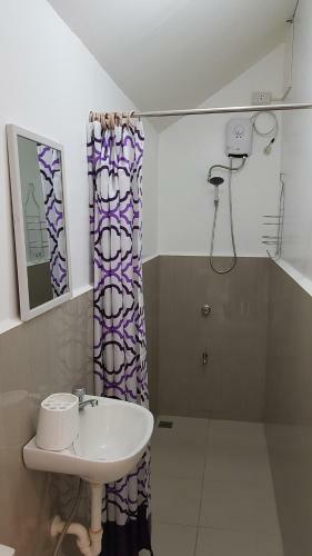 Hotel V Resort Dasma
