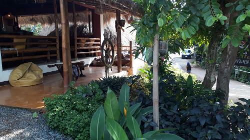 Hotel Pirates Diving Resort Coron