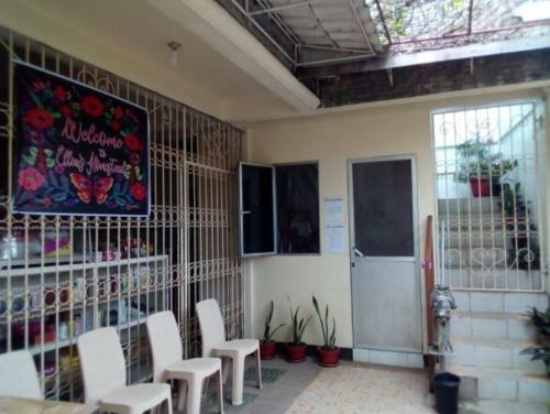 Hostal Ellens Homestay