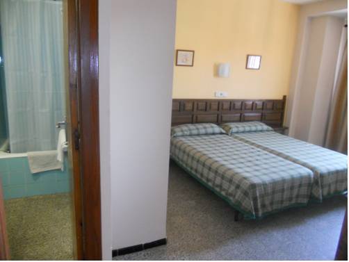 Hotel Hostal Santa Ana