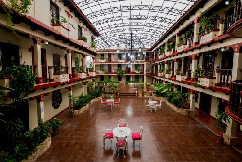 Hotel D Monica