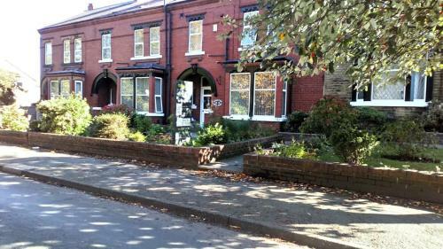 Stanley View Guest House & Hotel