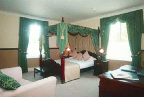 Hostal La Fleur De Lys